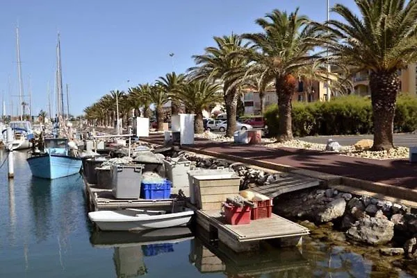 Apartamento T3 Plain Pied Terrasse Wifi 4sard32 Ground Floor, Terrace And Wifi